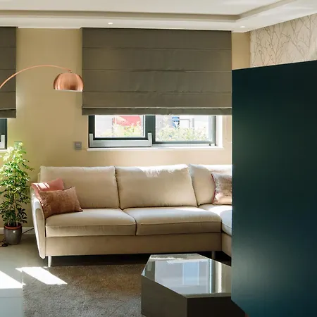 Lena Luxury Apartment