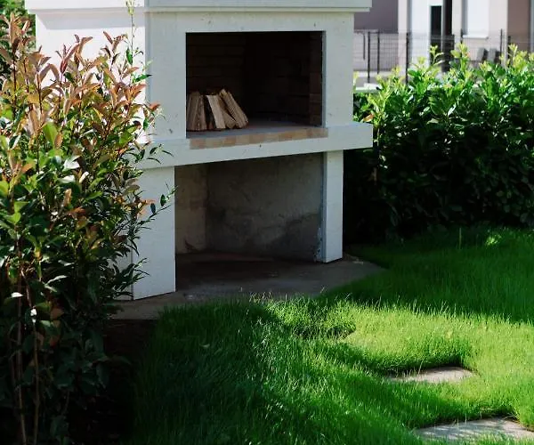 Апартаменты Lena Luxury