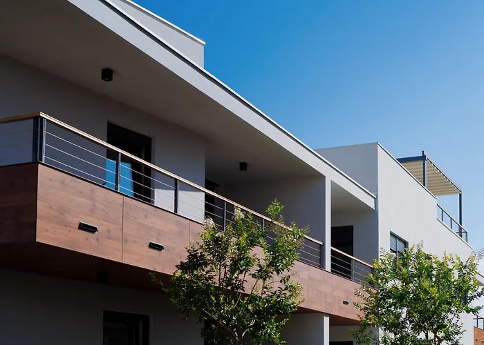 Апартаменты Lena Luxury *