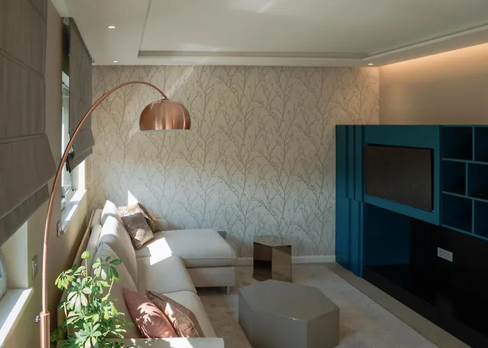 Lena Luxury Апартаменты *