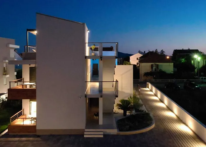 Lena Luxury Задар